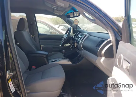 2012 Toyota Tacoma Prerunner V6 z USA, uszkodzony, nr VIN 3TMJU4GNXCM136753